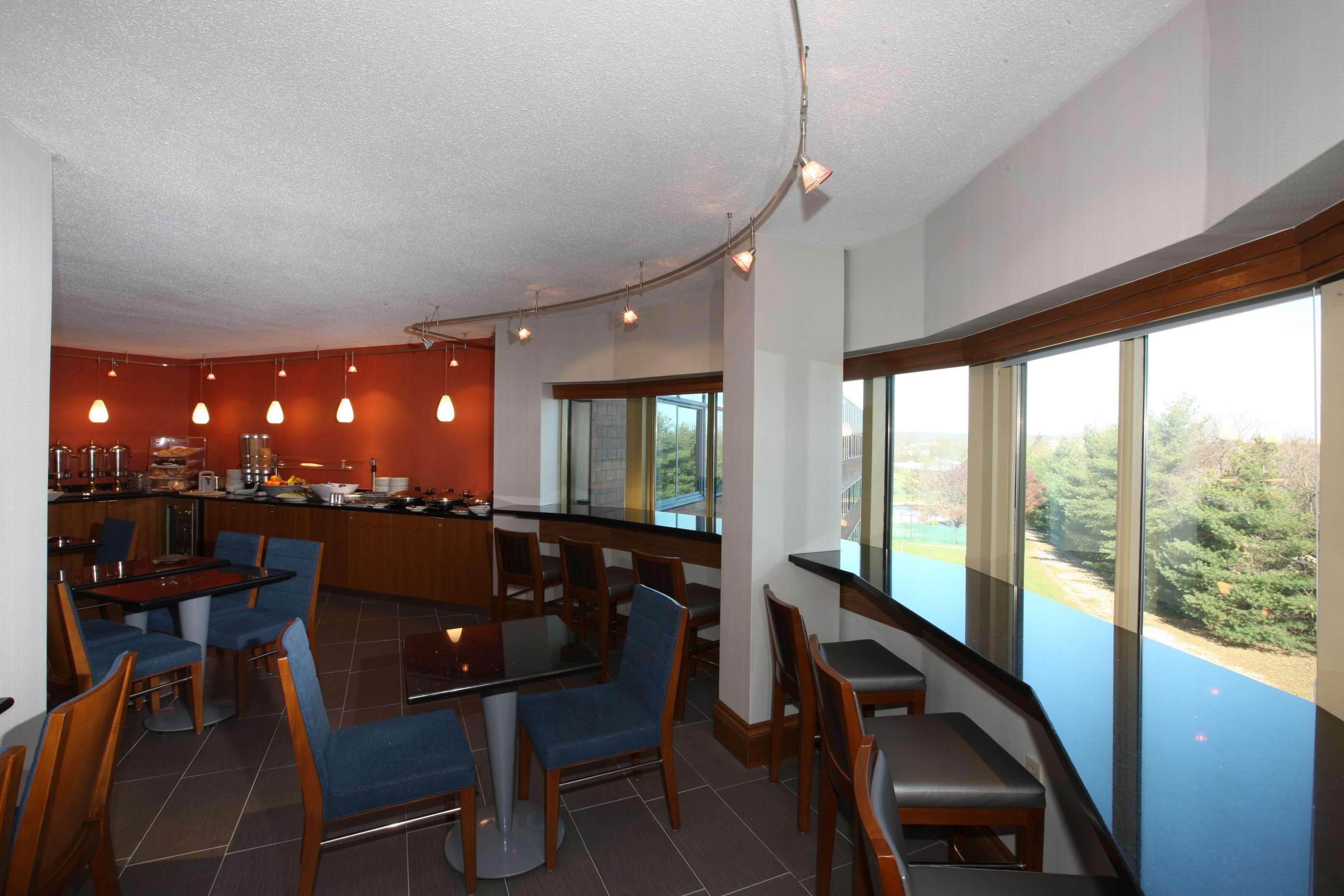 Hilton Long Island/Huntington Otel Melville Restoran fotoğraf
