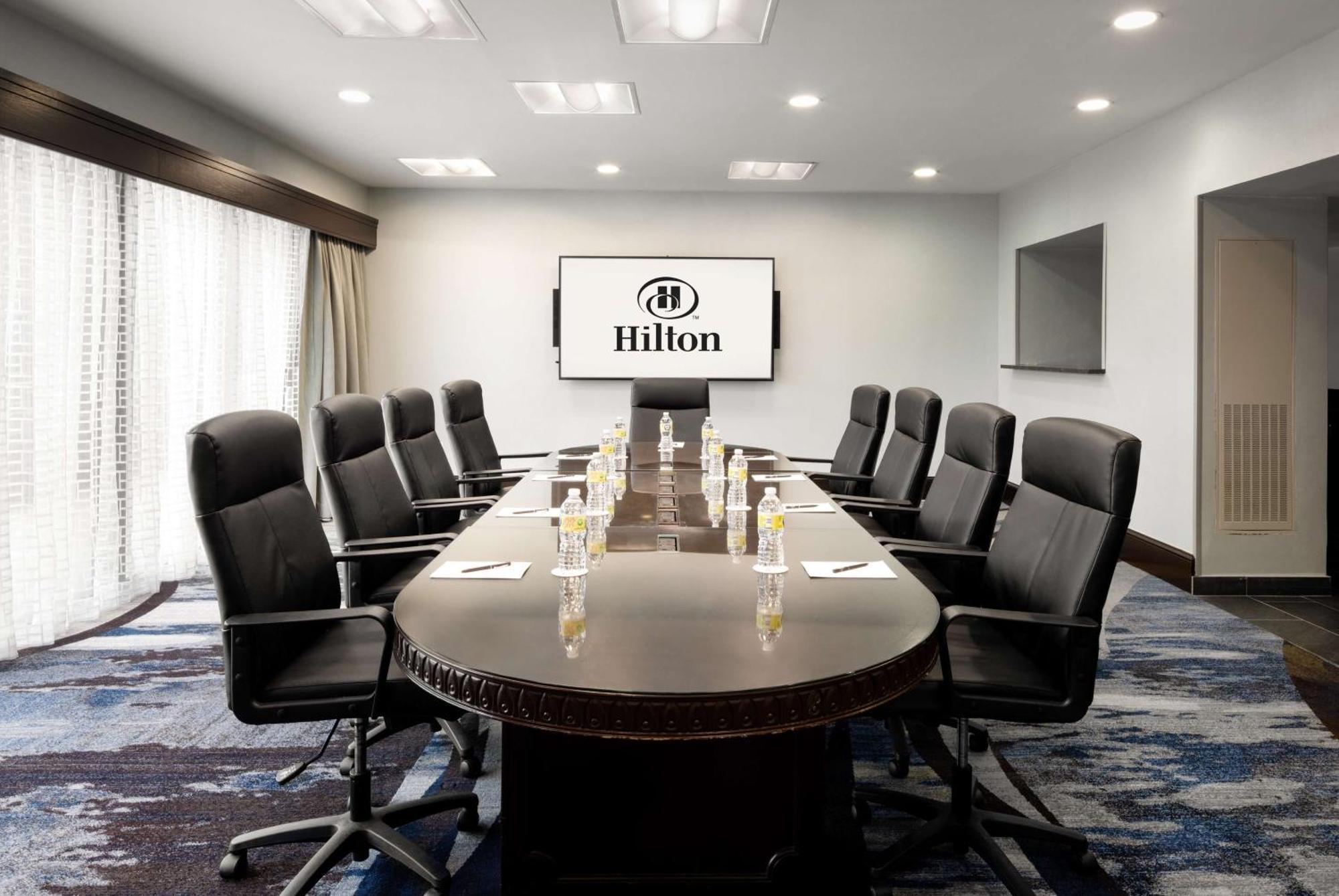 Hilton Long Island/Huntington Otel Melville Dış mekan fotoğraf